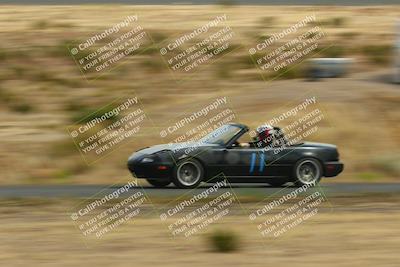 media/Jun-01-2025-CalClub SCCA (Sun) [[eae223c5dd]]/Group 1/Track Event 6/